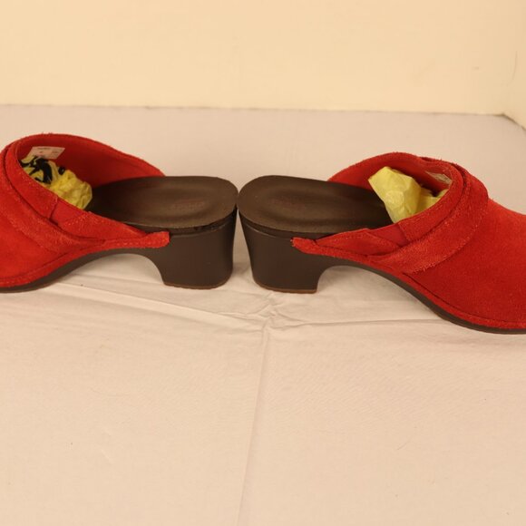 Women's Cogs Mules Size 8 Red Leather Buffed with 1in Heel Excellent Condition - Picture 4 of 7